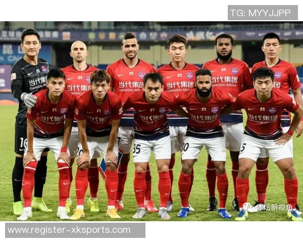 北京羽毛球队在世界杯预选赛中的团队协作表现分析与点评 北京羽毛球队在世界杯预选赛中的团队协作表现分析与点评