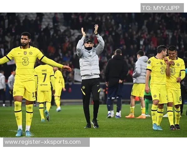 杨秀英独家分享篮球技巧与欧冠足球精彩瞬间的深度解析 杨秀英独家分享篮球技巧与欧冠足球精彩瞬间的深度解析